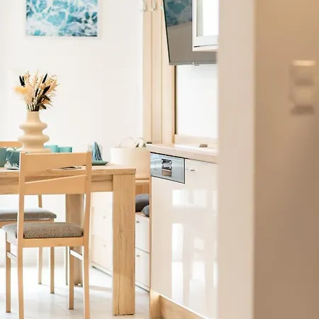 Jegmadar & Fekete Golya Apartment Mosonmagyarovar