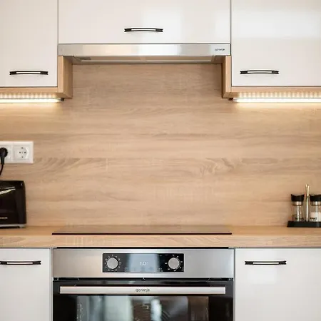 Jegmadar & Fekete Golya Apartment Mosonmagyarovar